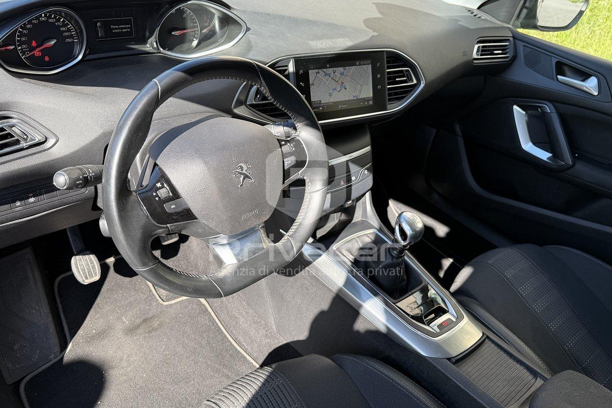 PEUGEOT 308 BlueHDi 130 S&S Allure