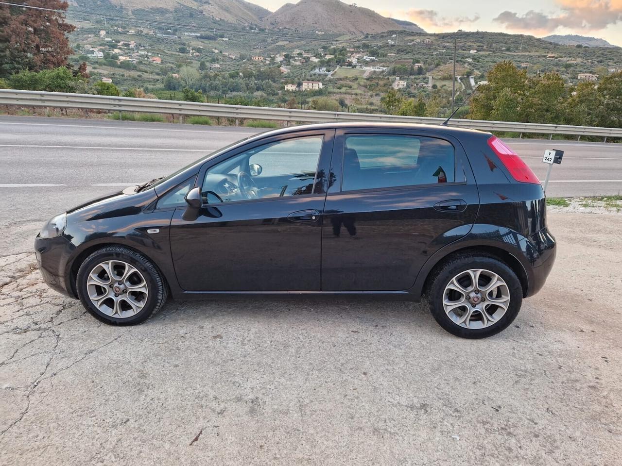 Fiat Punto 0.9 TwinAir Turbo 5 porte Lounge 105cv