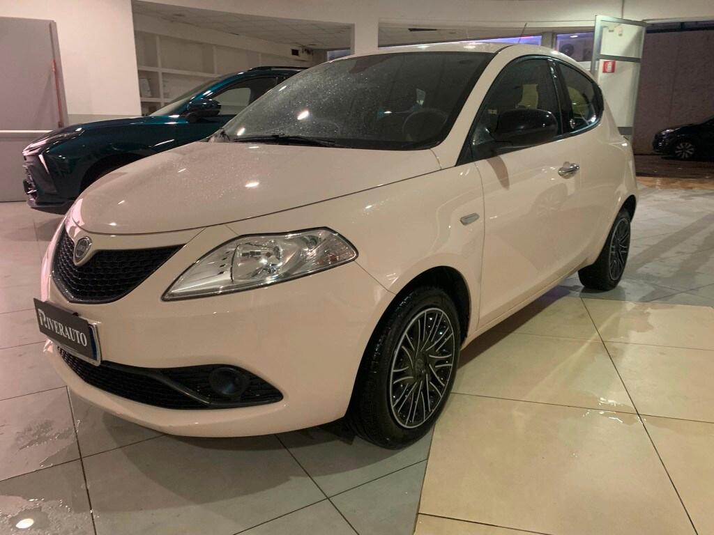 LANCIA Ypsilon 3ª serie Ypsilon 1.2 69 CV 5 po...
