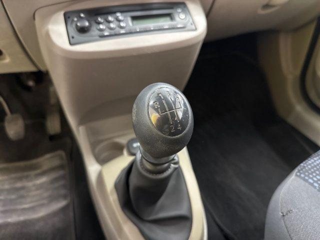 RENAULT Twingo 1.2 8V Dynamique