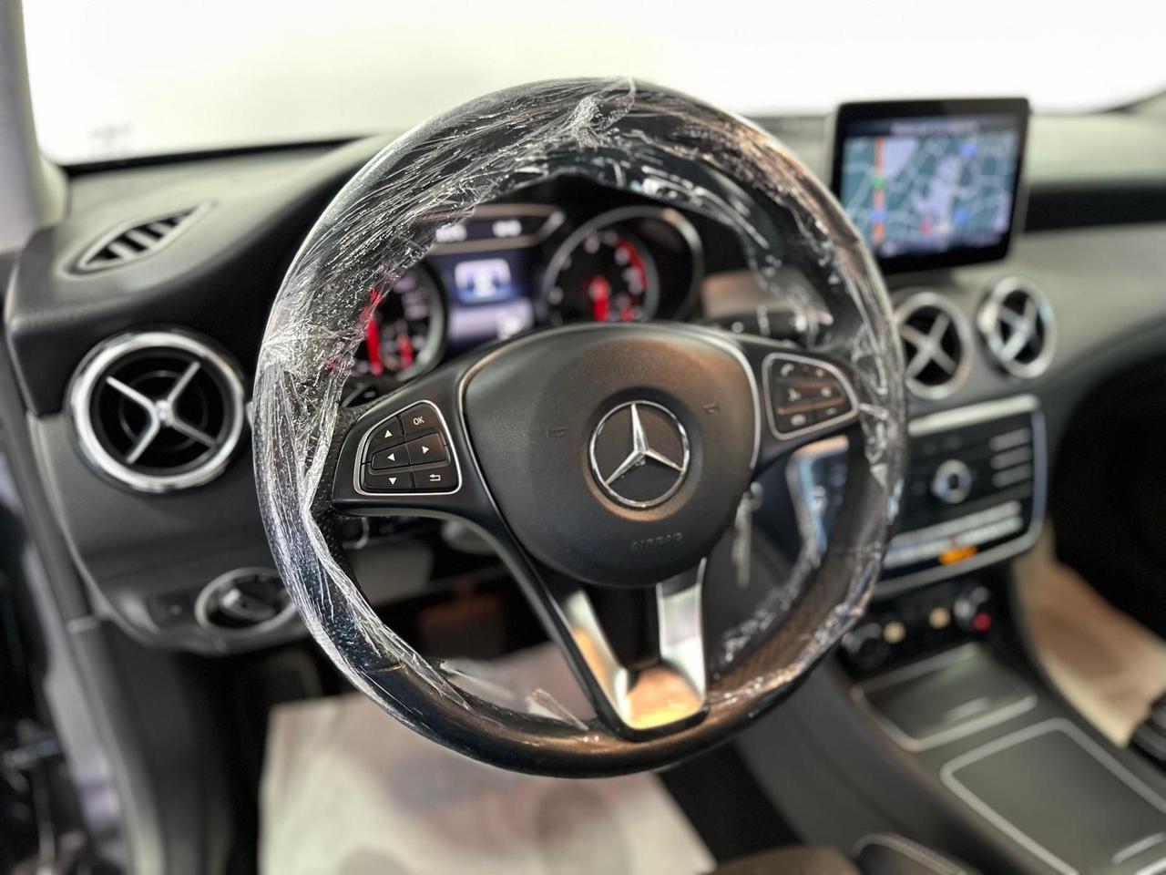 Mercedes-benz GLA 200 d Automatic -Premium-GARANTITA-2019