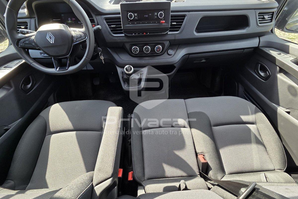 RENAULT Trafic BluedCi 150CV PL-TN Authentic