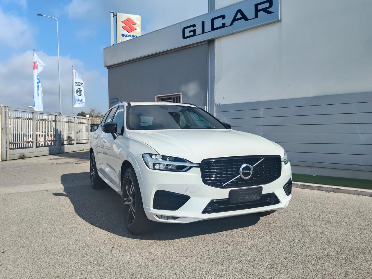 Volvo XC 60 XC60 B4 (d) AWD Geartronic R-design