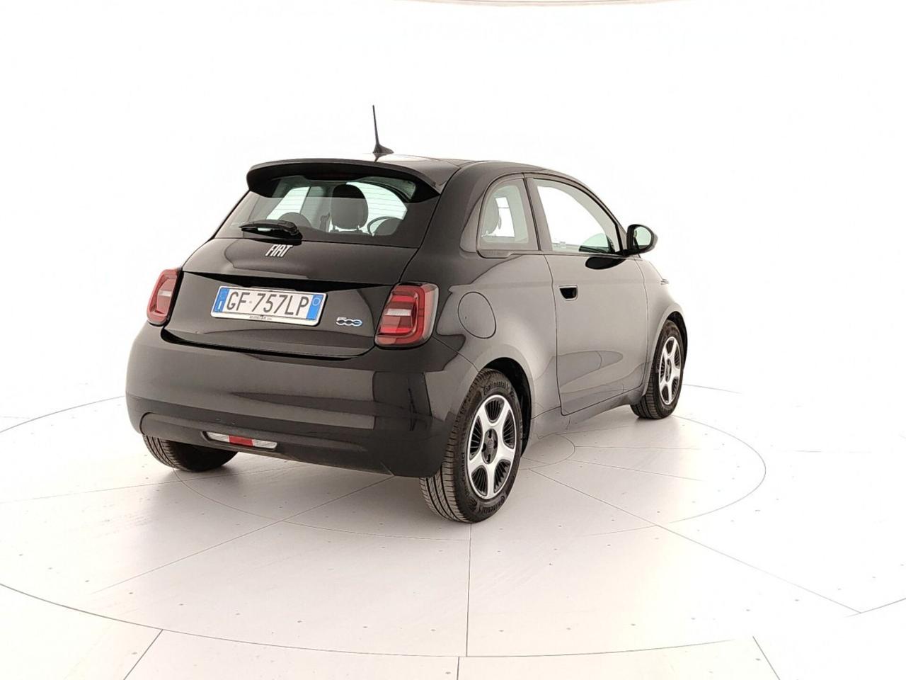 Fiat 500 Passion Berlina 42 kWh