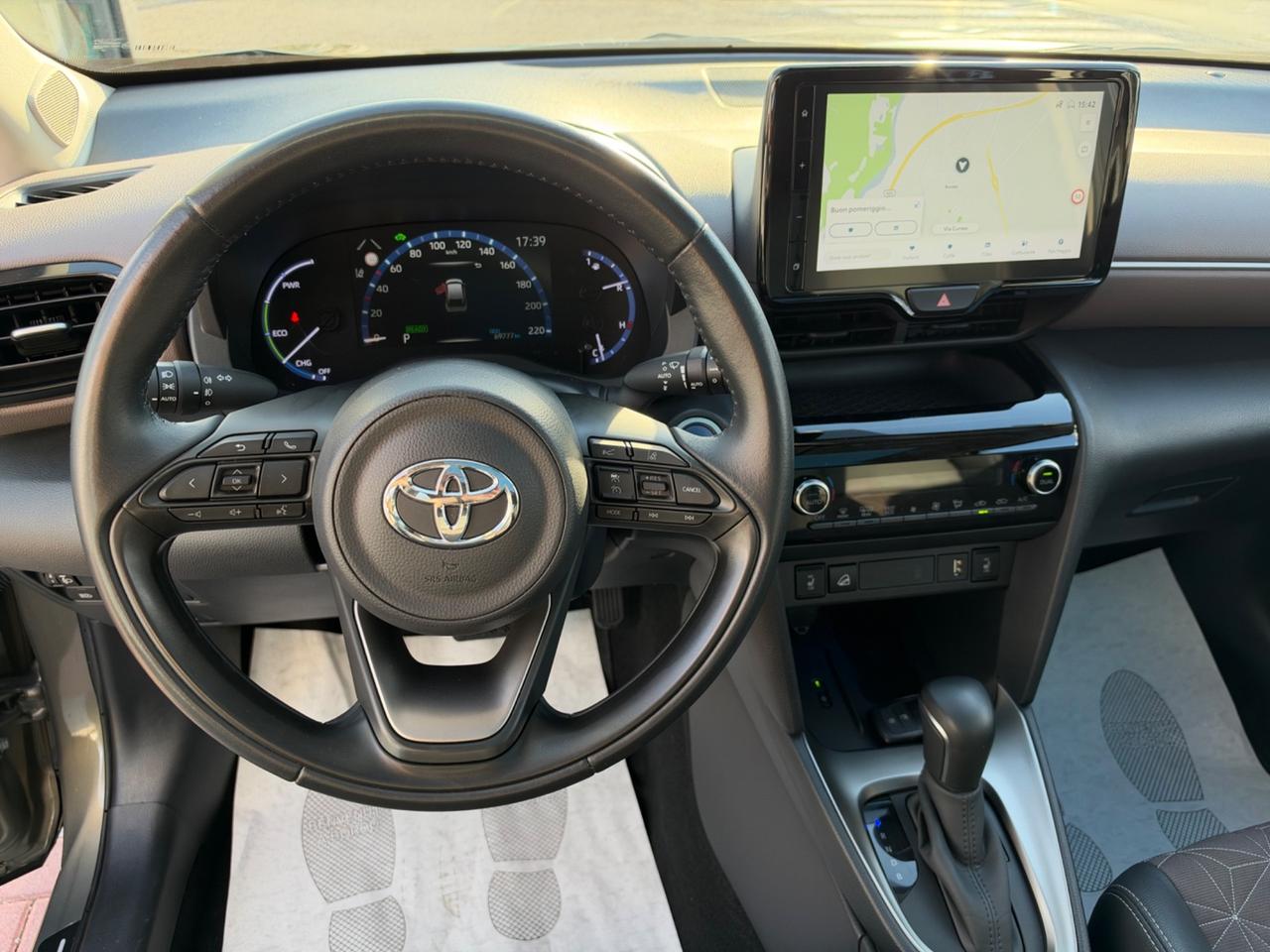 Toyota Yaris Cross 1.5 Hybrid 5p. E-CVT AWD-i Lounge