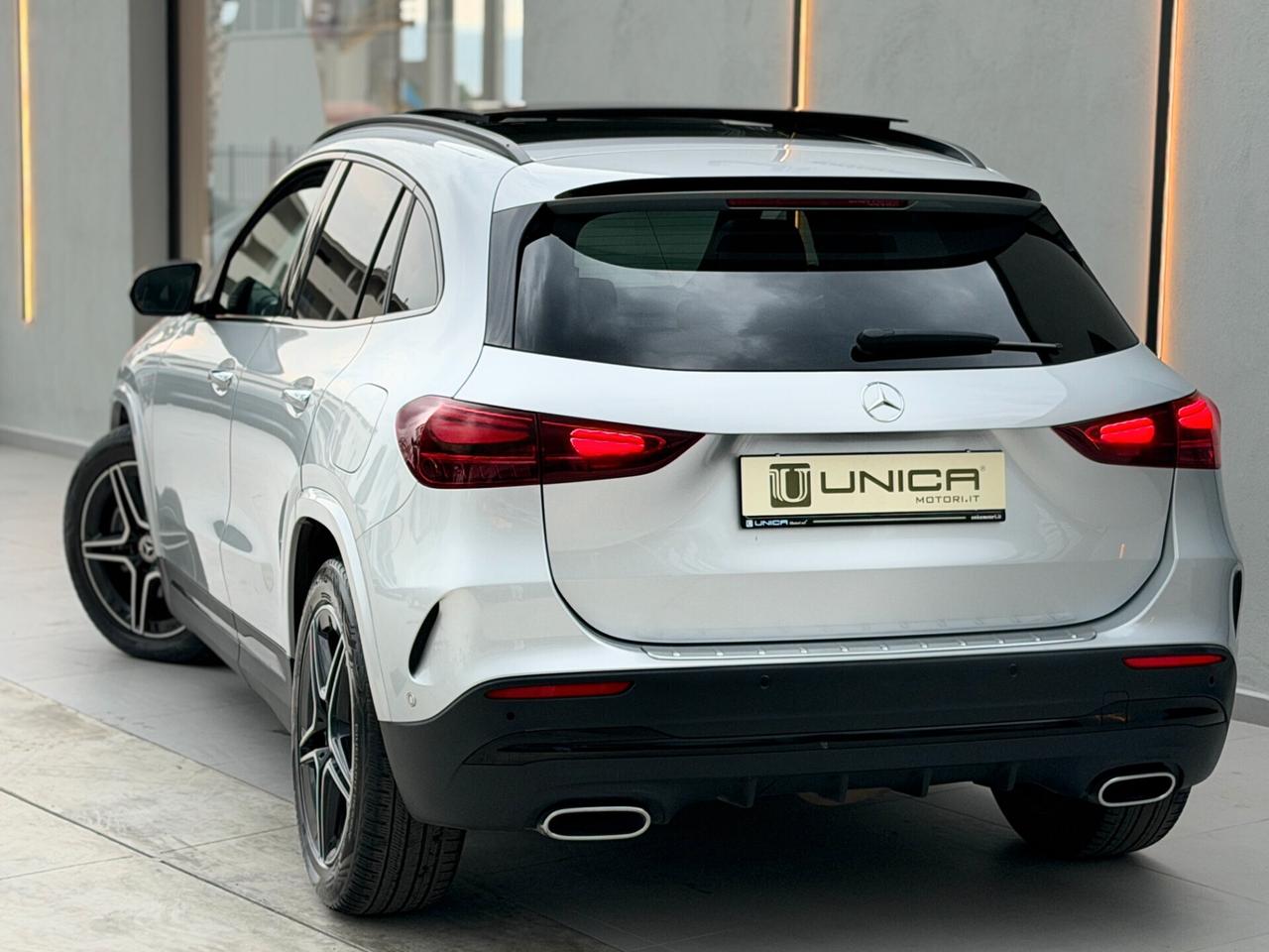Mercedes-benz GLA 200 d 150 CV AMG Premium Plus UNICO PROPRIETARIO IVA ESPOSTA