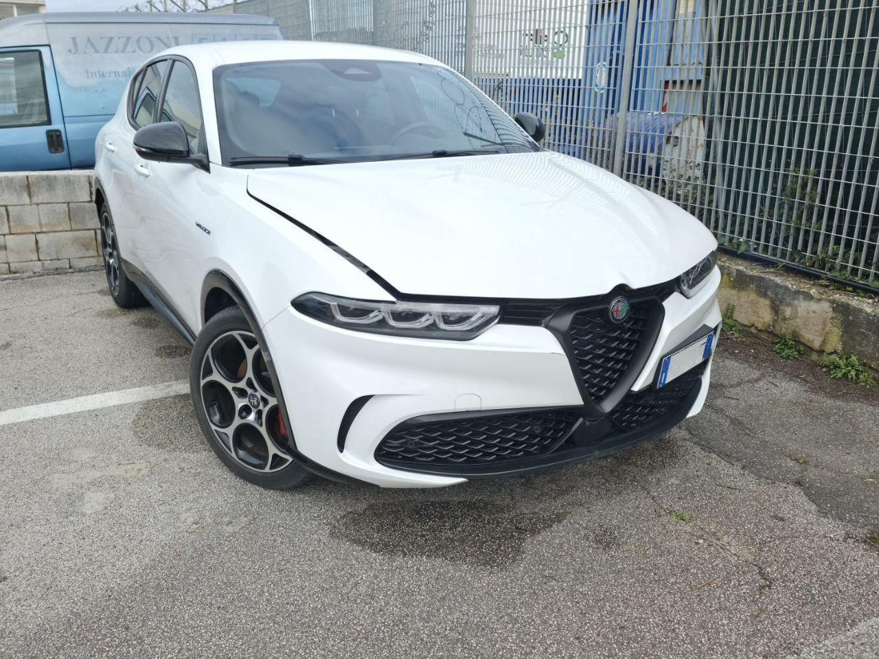 ALFA ROMEO Tonale - Tonale 1.5 hybrid Veloce 160cv tct7