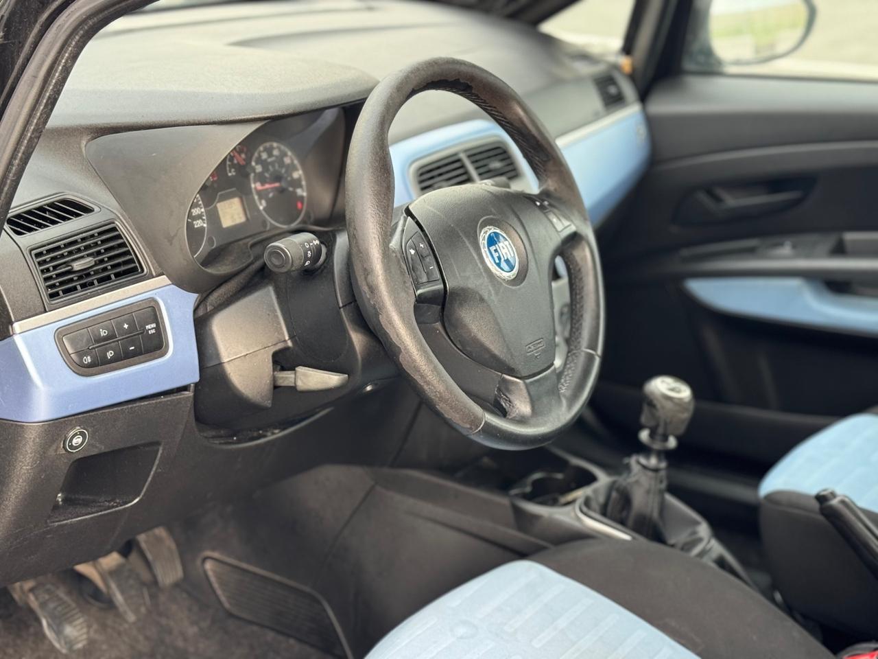 FIAT GRANDE PUNTO 1.4 BENZINA GPL GARANZIA 12 MESI