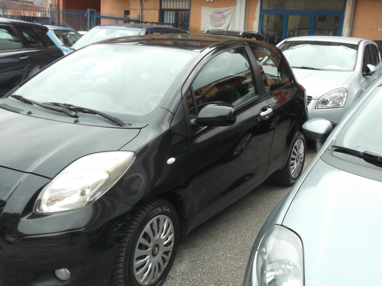 Toyota Yaris 1.3 3 porte Sol - 07