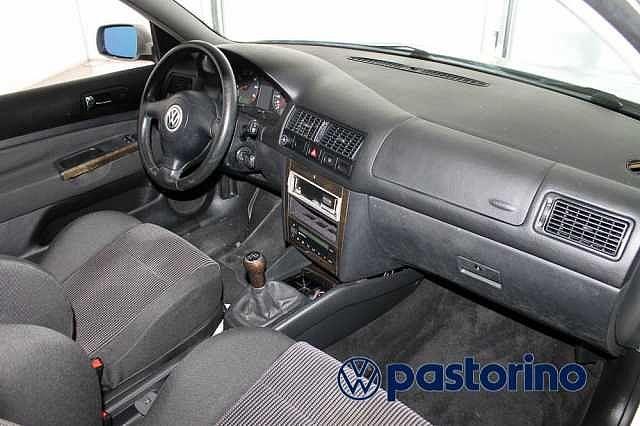 Volkswagen Golf GTI 1.8 TURBO 20V GTI cat 3p. GPL - da collezione