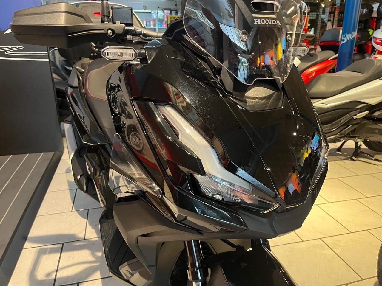 Honda ADV 350