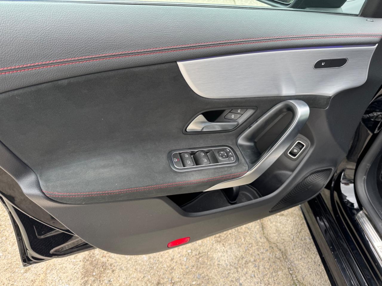 Mercedes-benz CLA 220 d Automatic 4Matic Premium