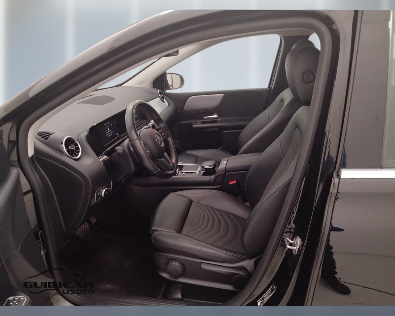 Mercedes-Benz Classe B - W247 2018 - B 180 d Sport auto