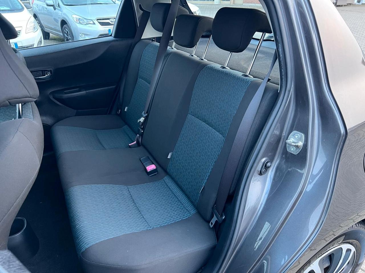 Toyota Yaris 1.0 5 porte Lounge