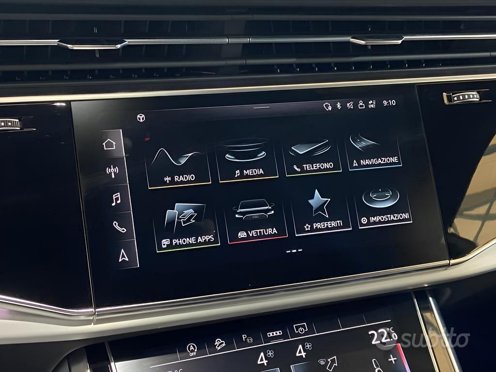 Audi Q8 55 3.0 tfsi mhev Sport quattro tiptronic