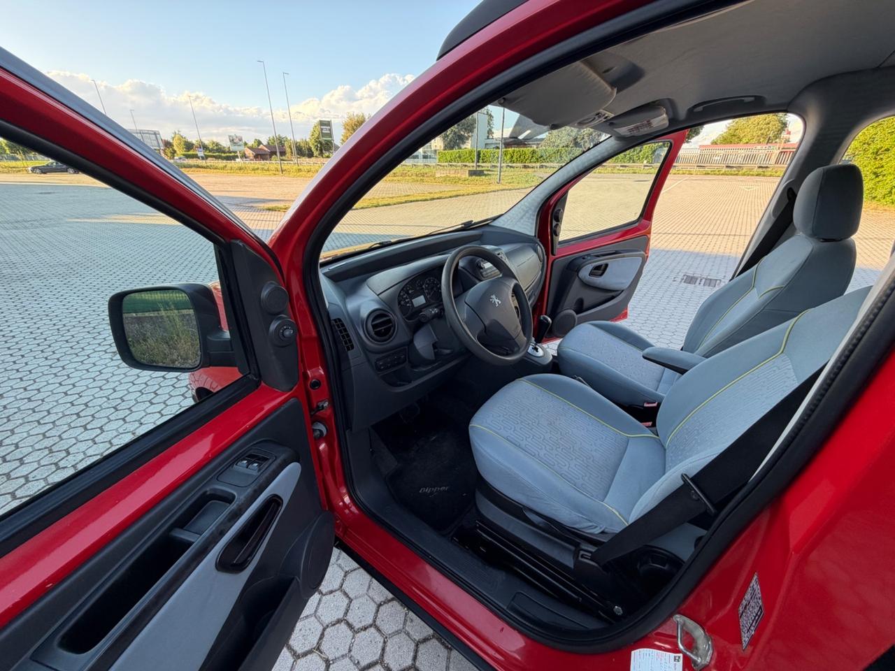 Peugeot Bipper Tepee 1.4 HDi 70CV Outdoor 2-Tronic