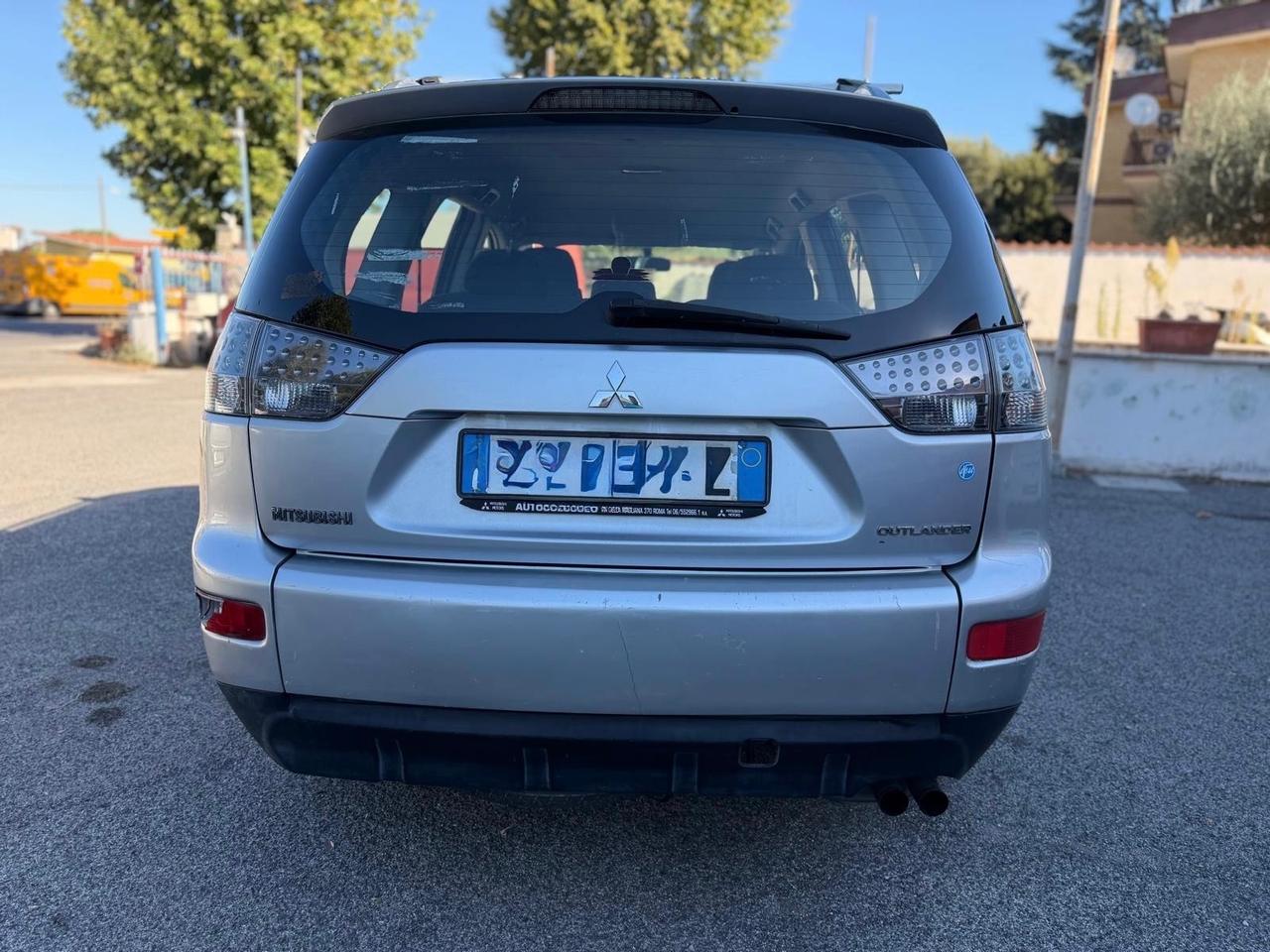 Mitsubishi Outlander 2.0 DI-D Invite DPF