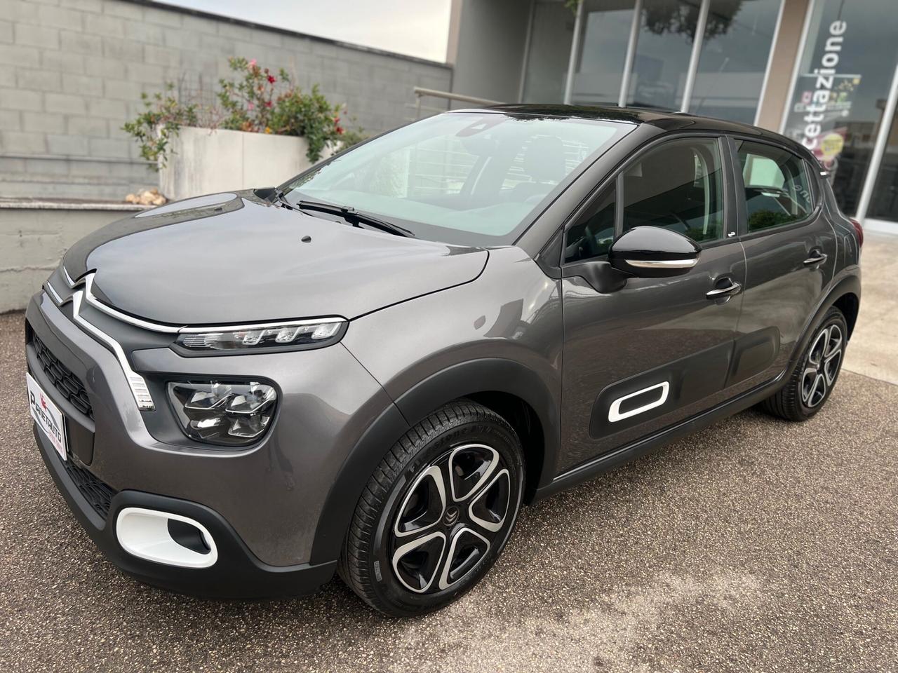 Citroen C3 1.2 puretech 83cv Shine Pack LED/NAVI/PDC PERFETTA!!