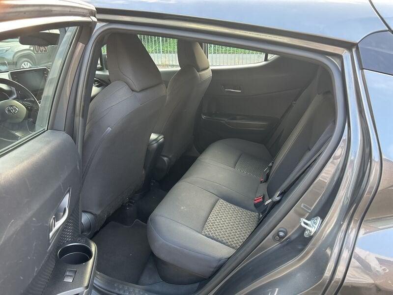 Toyota C-HR C-HR 1.8 Hybrid E-CVT Business