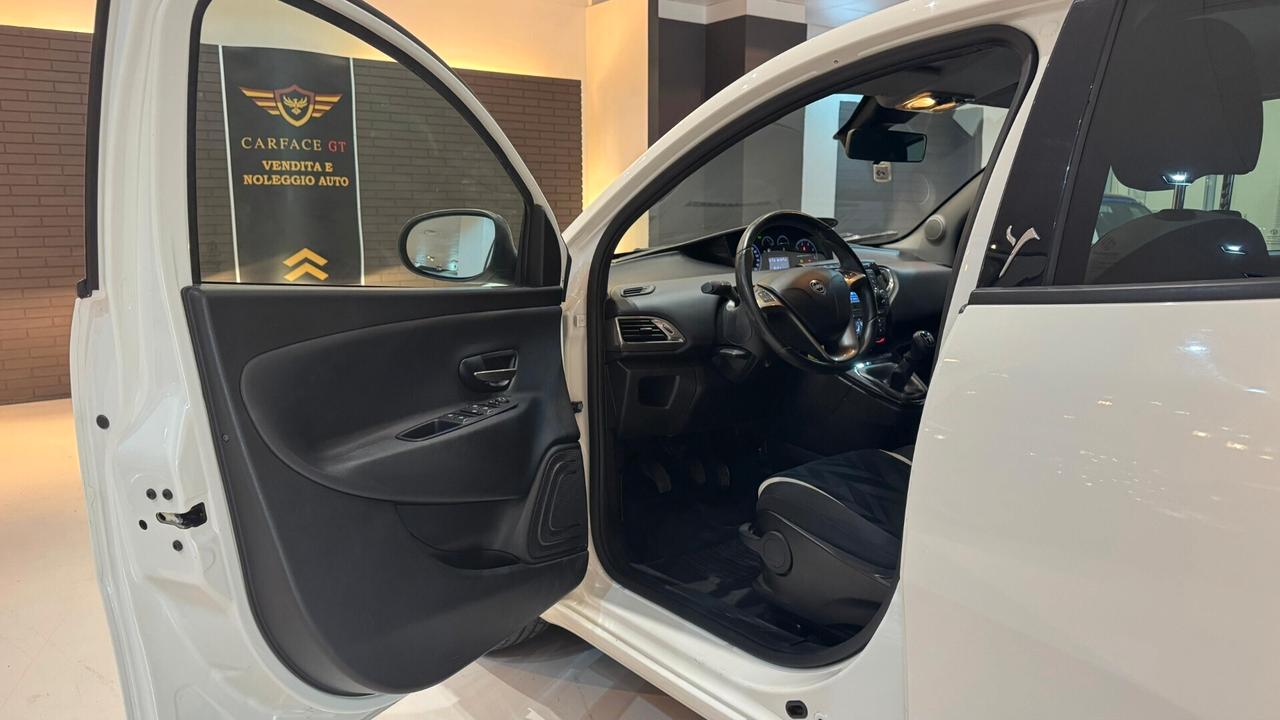 LANCIA YPSILON 1.3 MJT 95cv - 2017