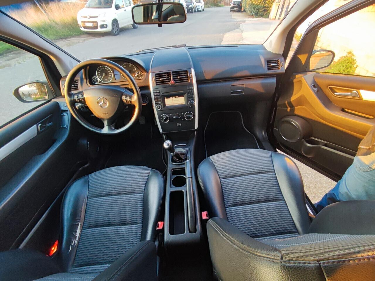 Mercedes-benz A 180 A 160 CDI Coupé Avantgarde
