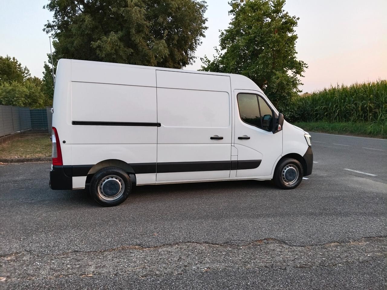 Renault Master 2.3 dCi 135 Furgone