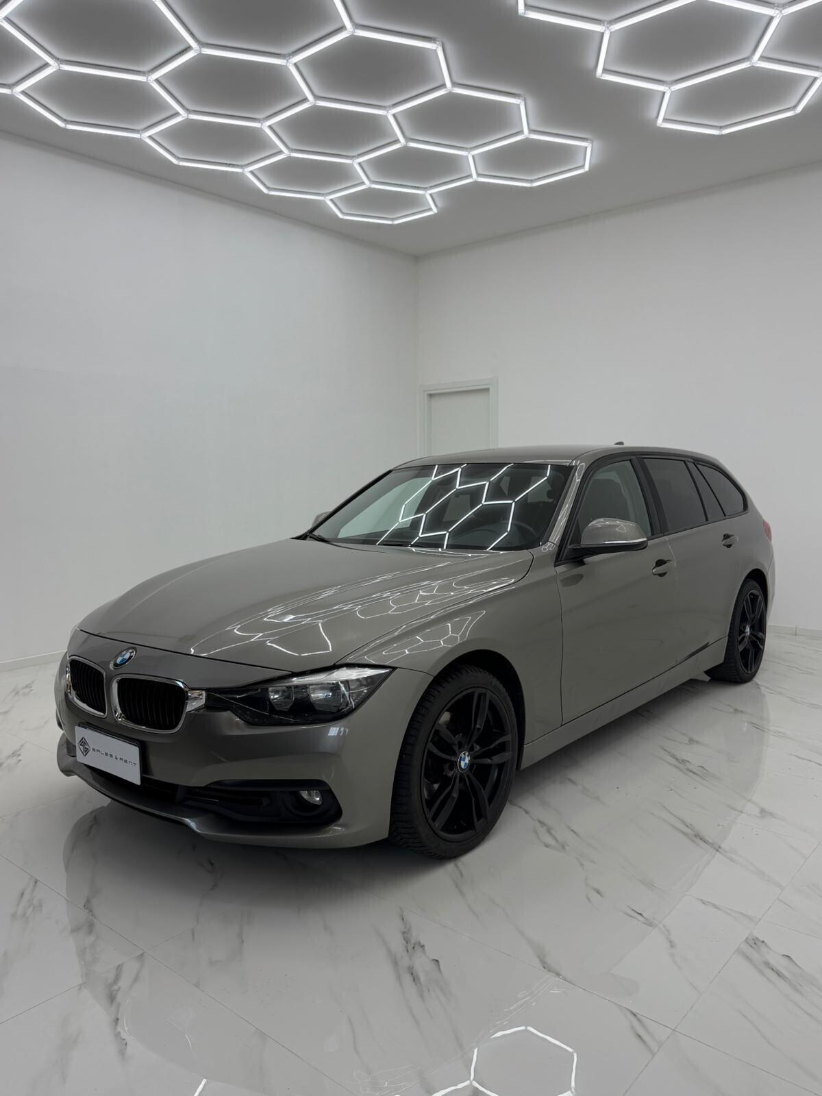 Bmw 318d Touring Business Advantage aut.