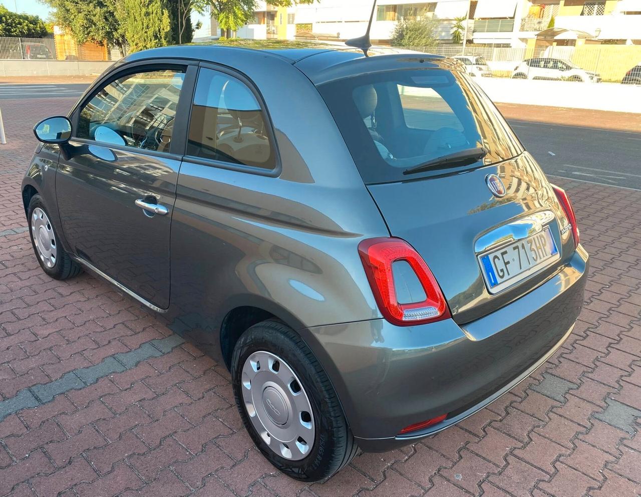 FIAT 500 HYBRID 1.0cc IDONEA OK NEOPATENTATI