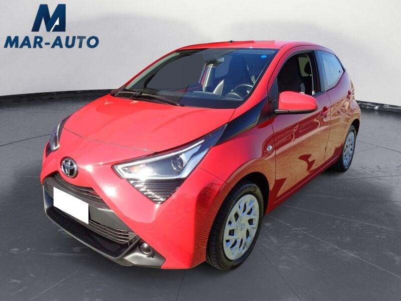 Toyota Aygo Connect 1.0 VVT-i 72CV 5 porte x-business