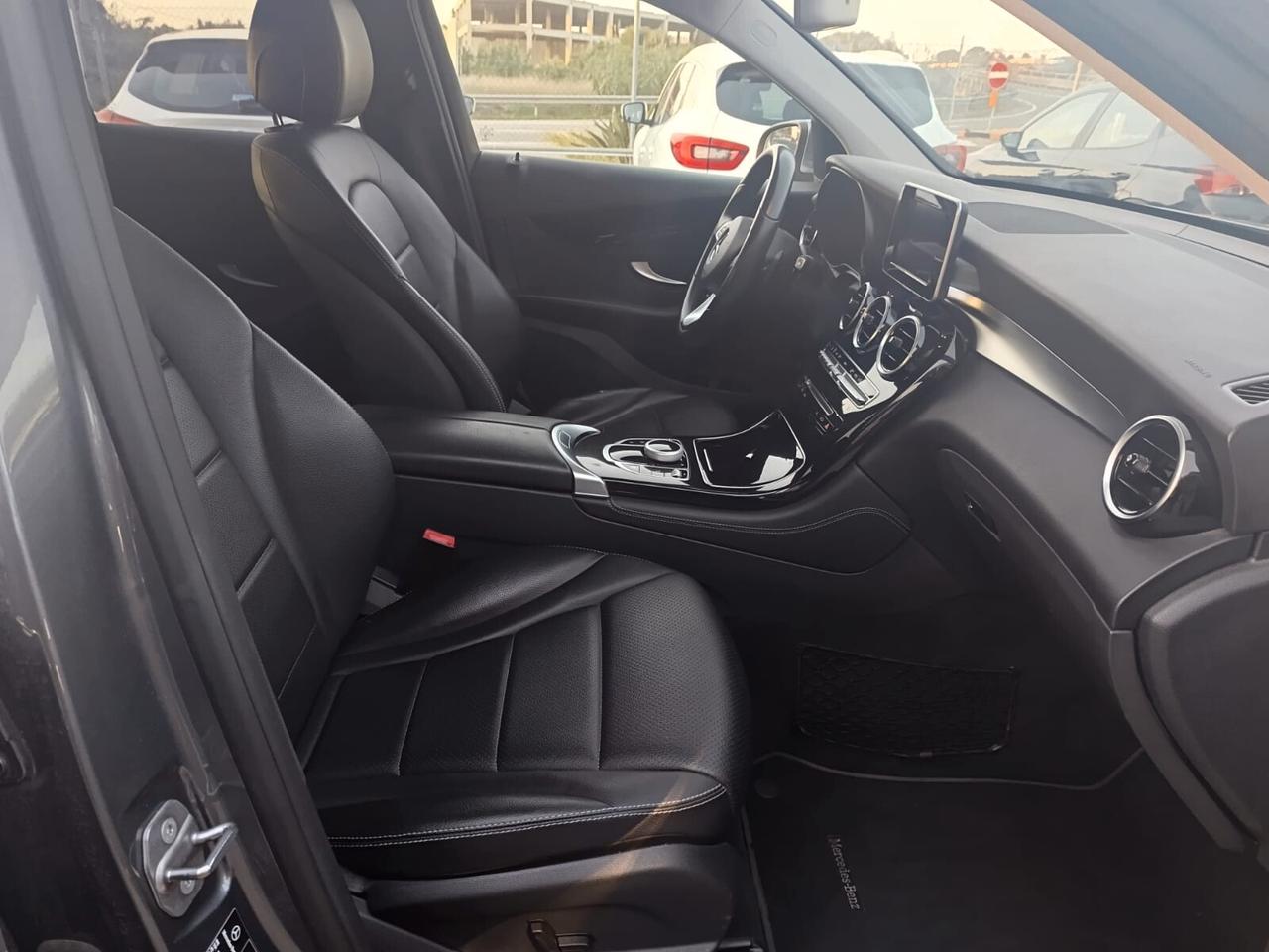 Mercedes-benz glc 220d 2016 - 2.2d 4Matic Lb automobili