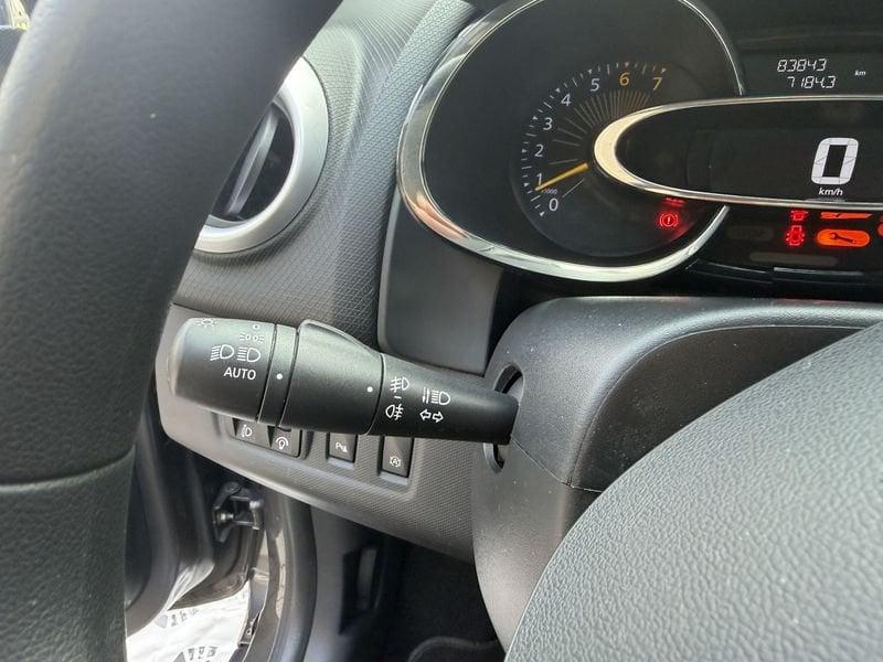 Renault Clio Clio 5p 1.2 Costume National DUEL 75cv FULL OPTIONAL
