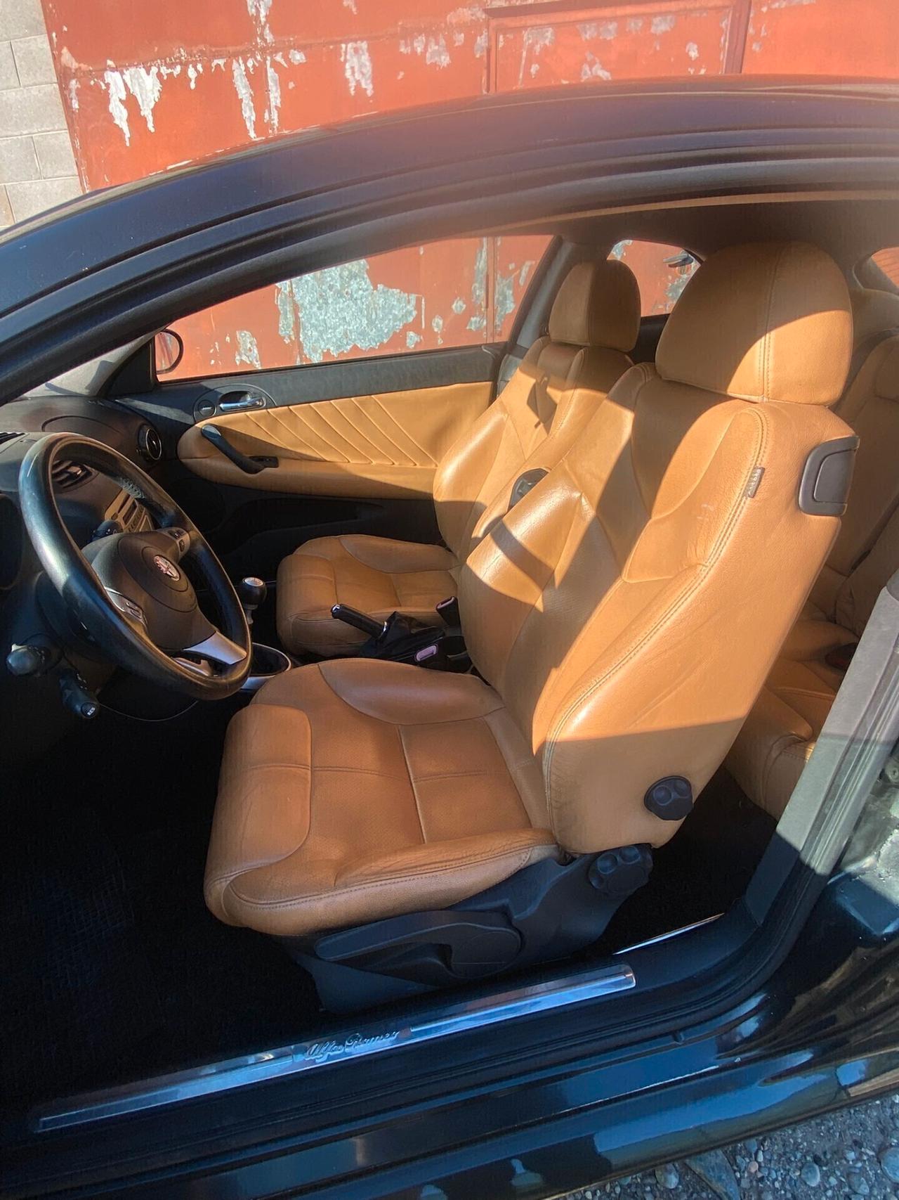 Alfa Romeo GT 1.9 MJT 16V Luxury