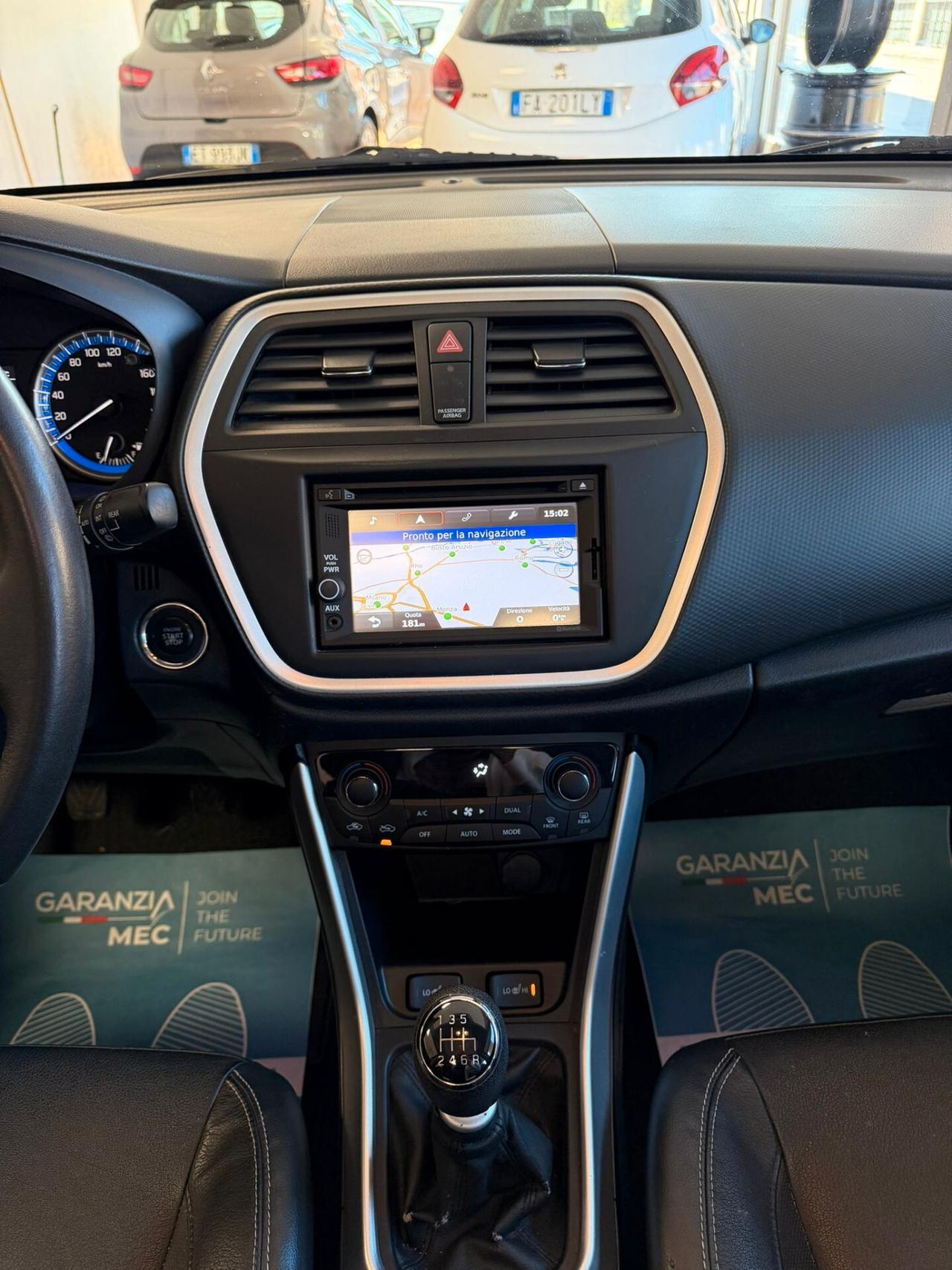 Suzuki S-Cross 1.6 DDiS view