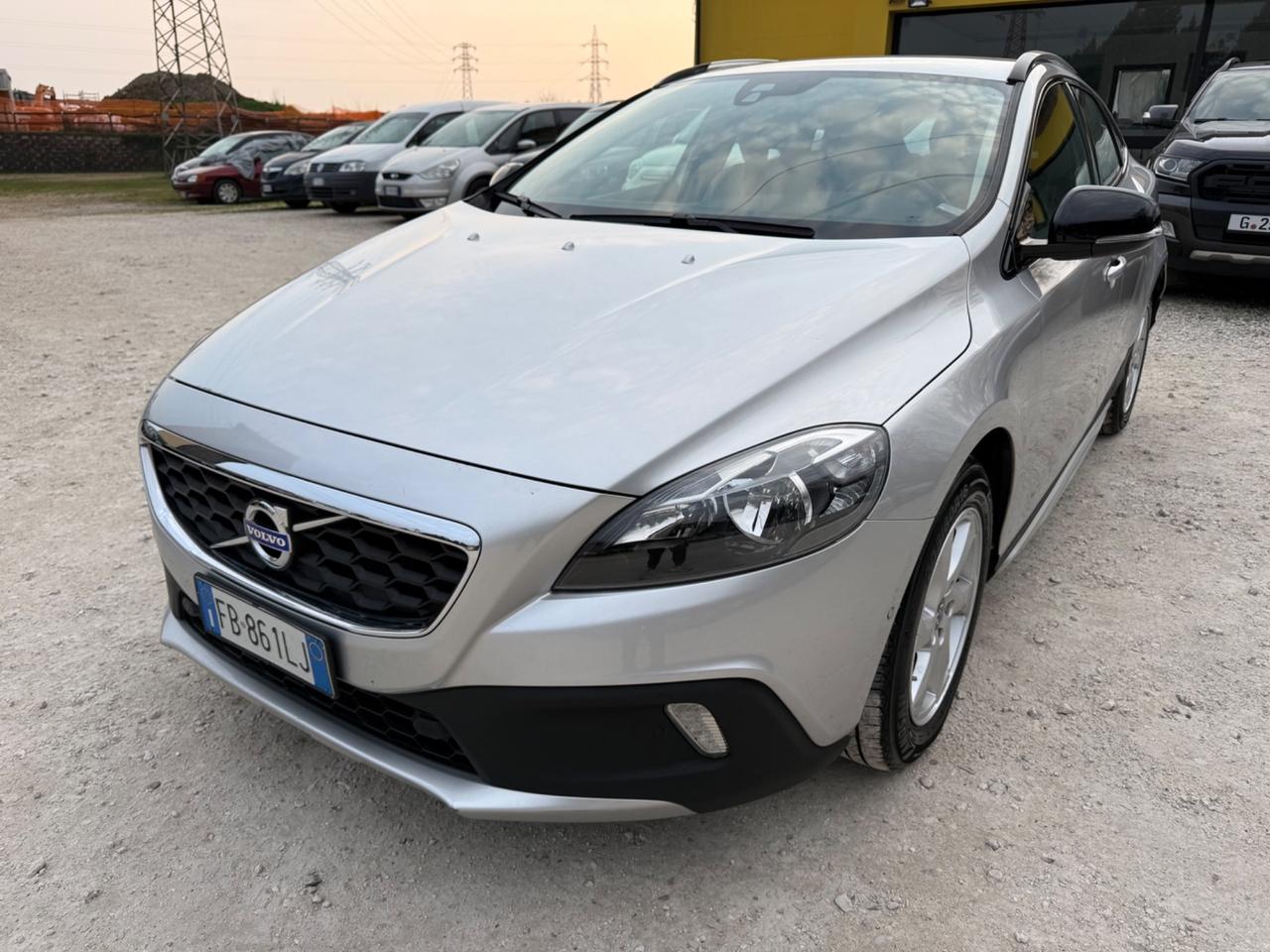 Volvo V40 Cross Country D2 GARANZIA R-DESIGN SPORT