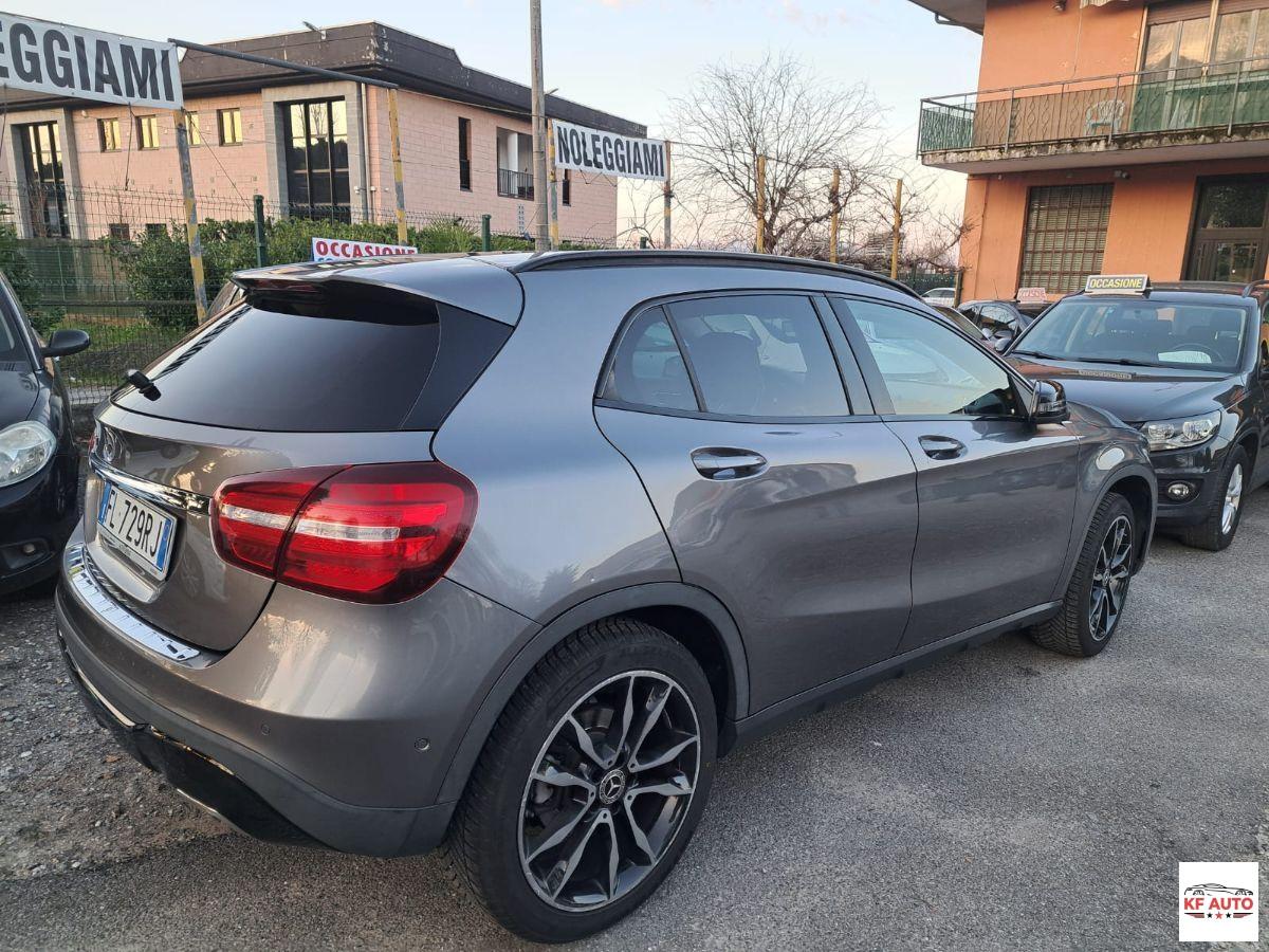 MERCEDES GLA - 180D Automatic Premium