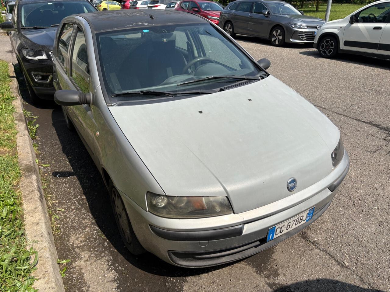 Fiat Punto 1.2i cat 5 porte EL