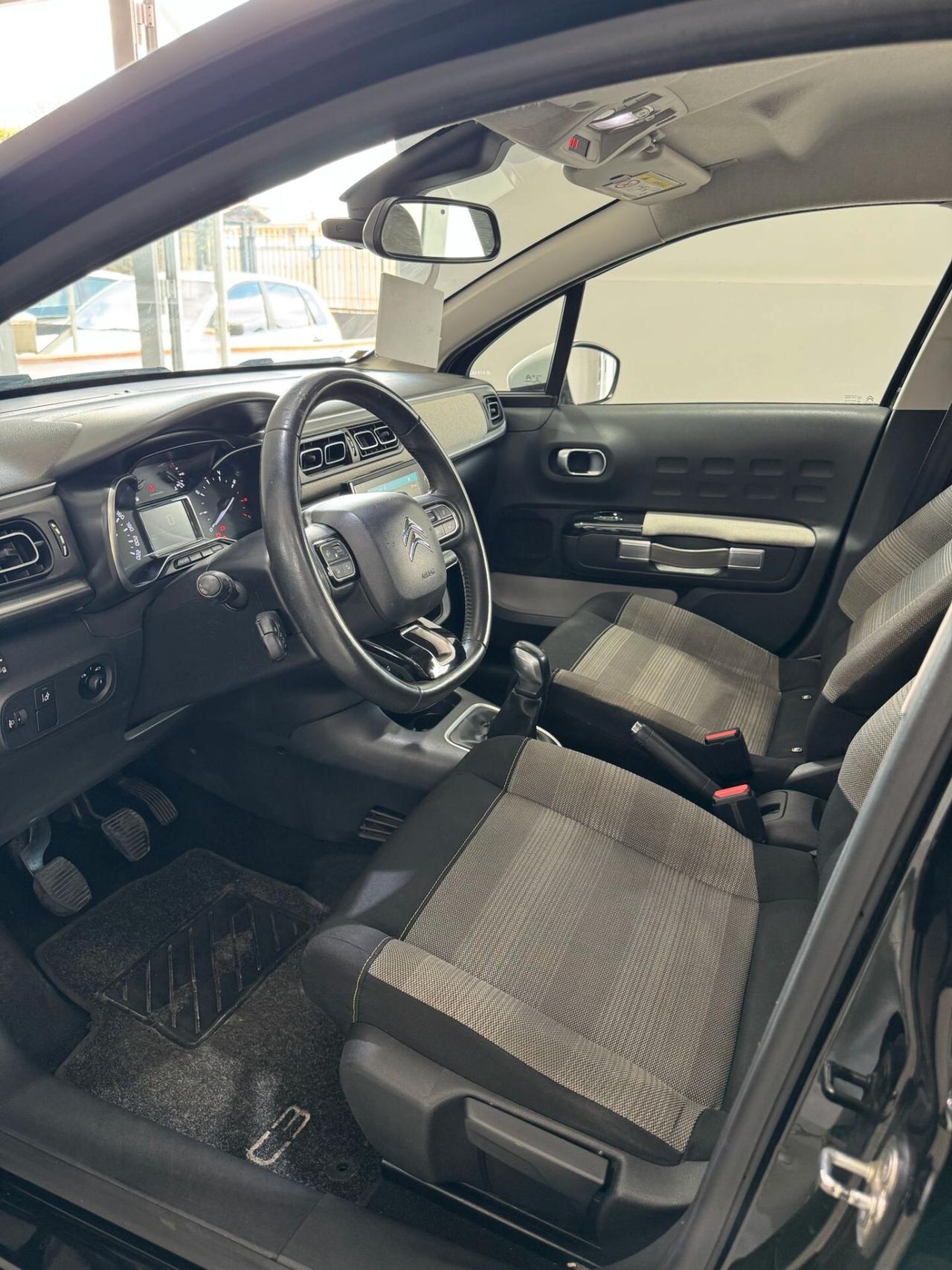 Citroen C3 PureTech 82 GPL Shine