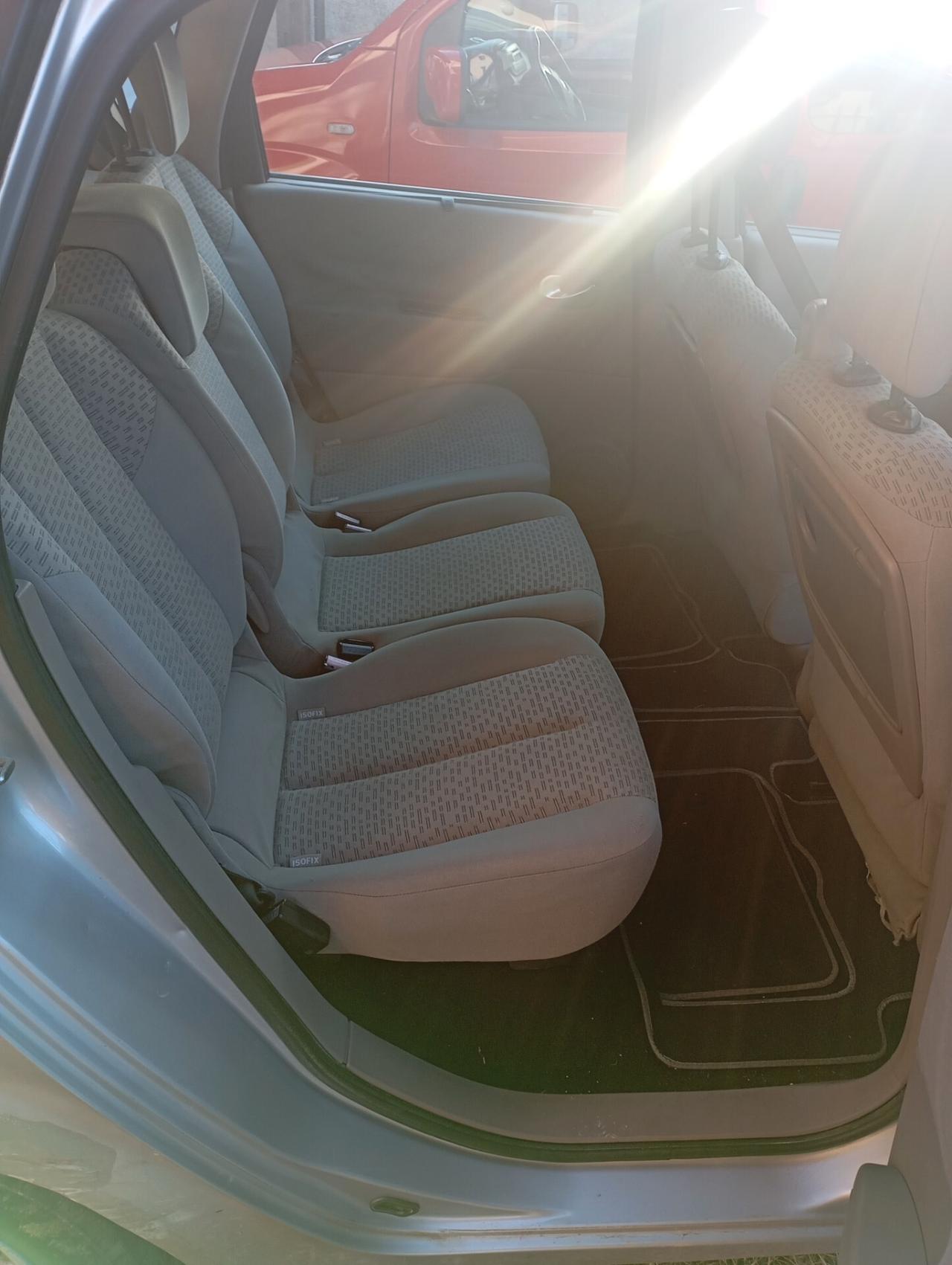 Renault Scenic 1.5 dci