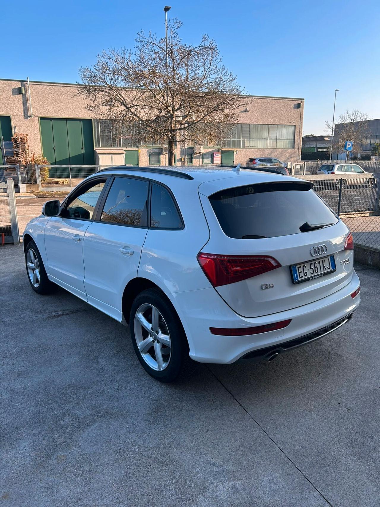 Audi Q5 3.0 V6 TDI quattro S tronic Line