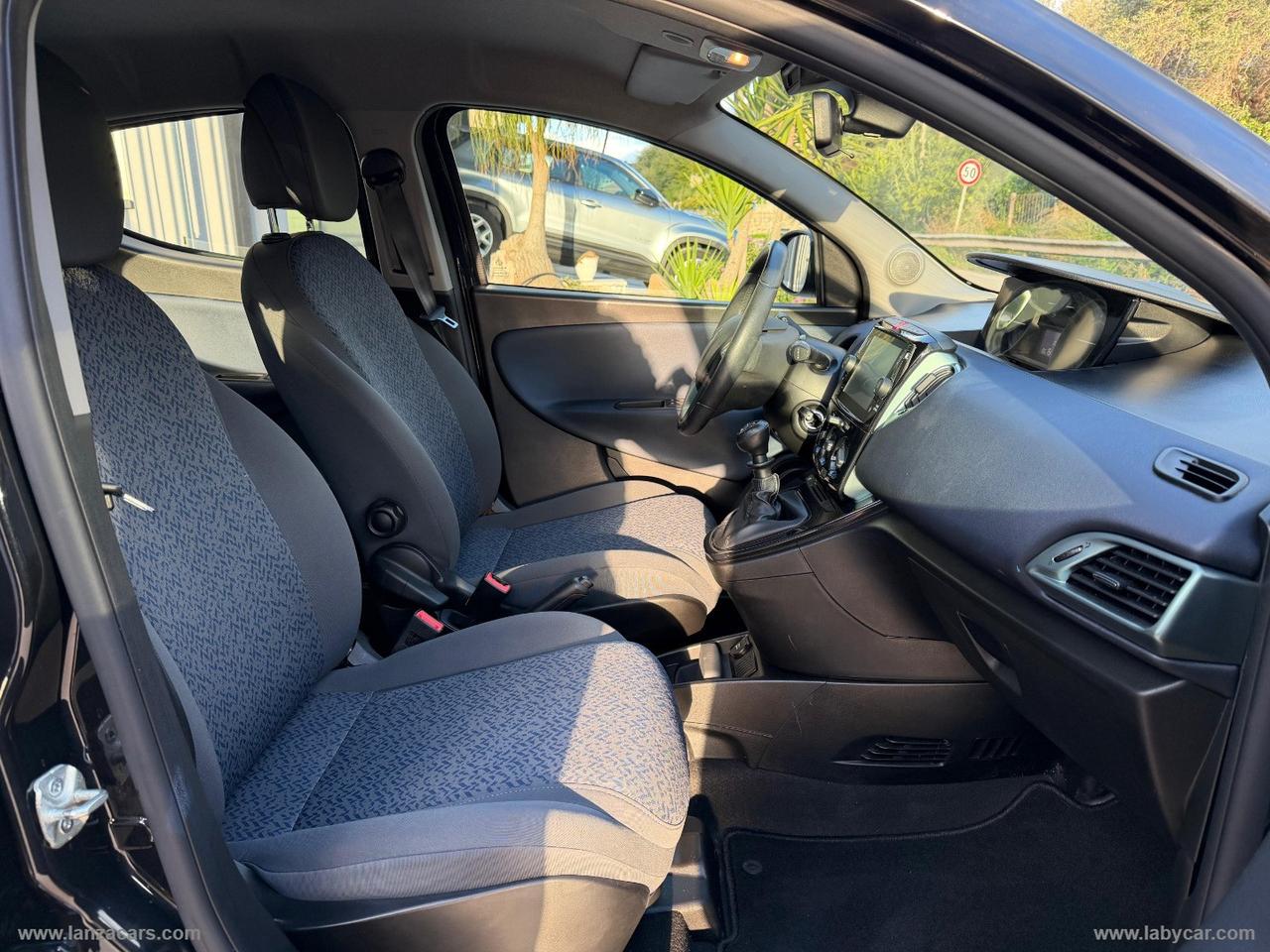 LANCIA Ypsilon 1.0 FireFly 5p.S&S Hybryd Gold