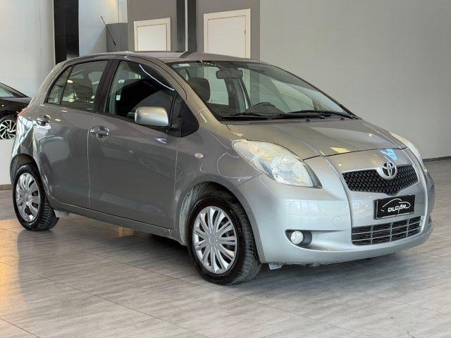 TOYOTA Yaris 1.3 5P. Navigatore