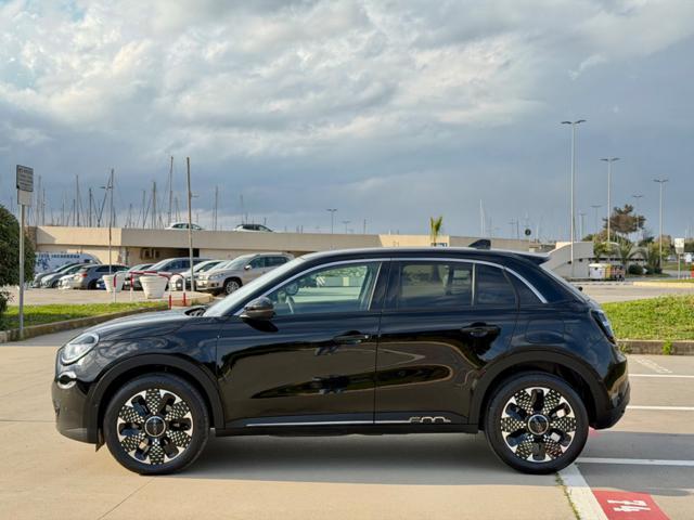 FIAT 600 HYBRID 110 CV DCT MHEV LA PRIMA+PELLE+18+LED