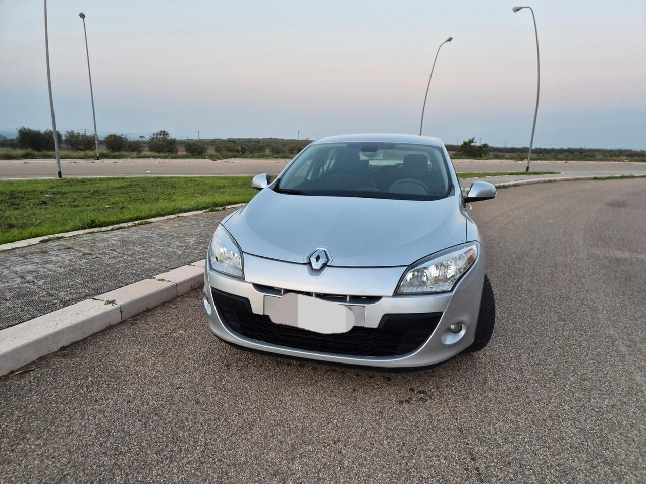 Renault Megane Mégane 1.5 dci diesel 110cv 2012