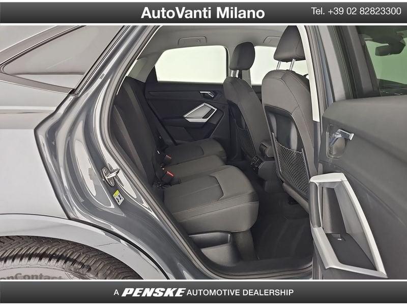 Audi Q3 Sportback 45 TFSI e S tronic Business Plus