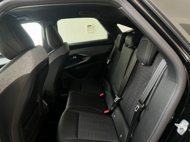 PEUGEOT 3008 Hybrid 145 e-DCS6 GT da?379,00 mensili