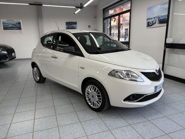 LANCIA - Ypsilon - 1.2 69 CV 5p. GPL Ecochic Gold/ UNICO PROPRIETARIO/ VOLANTE MULTIFUNZIONE/ SCHERMO TOUCH/ FENDINEBBIA