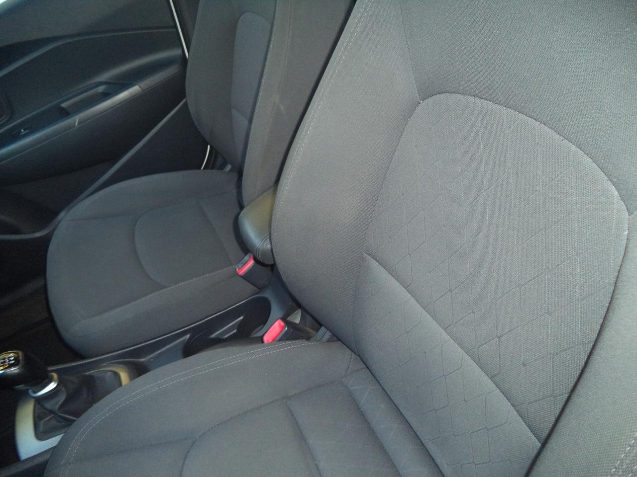 Kia Rio 1.1 CRDi 5p. Cool