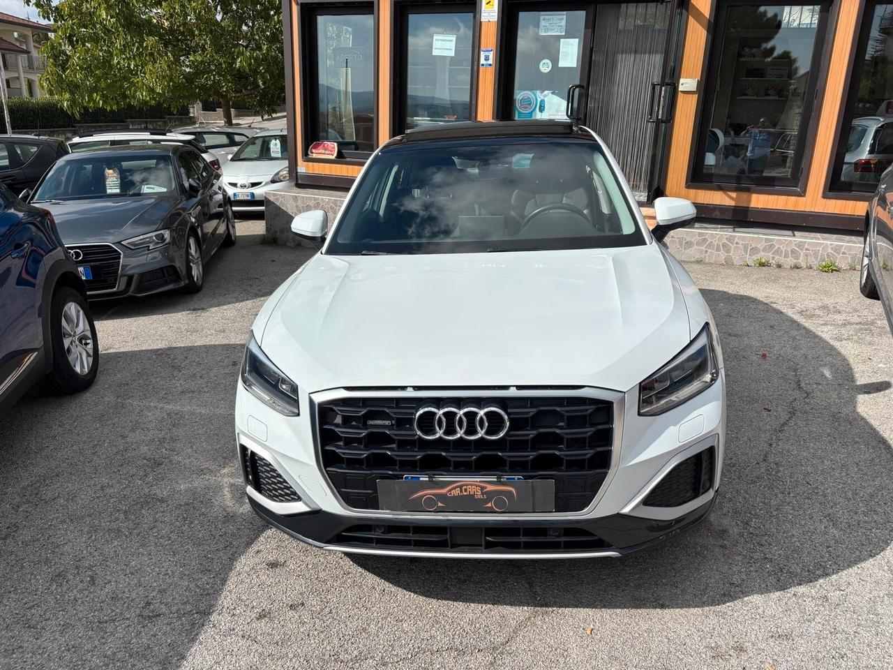 Audi Q2 35 TDI quattro S tronic Identity Black