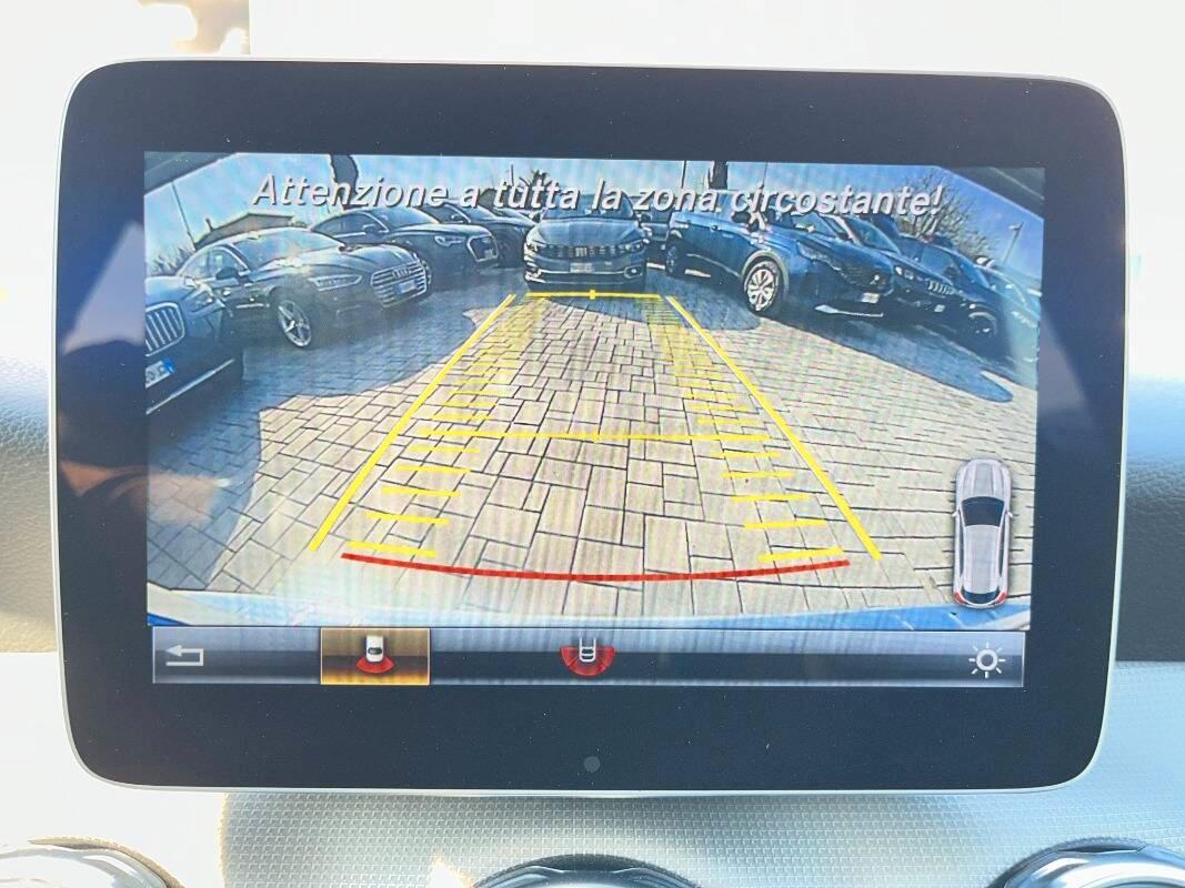 Mercedes Classe GLA 180 d Business