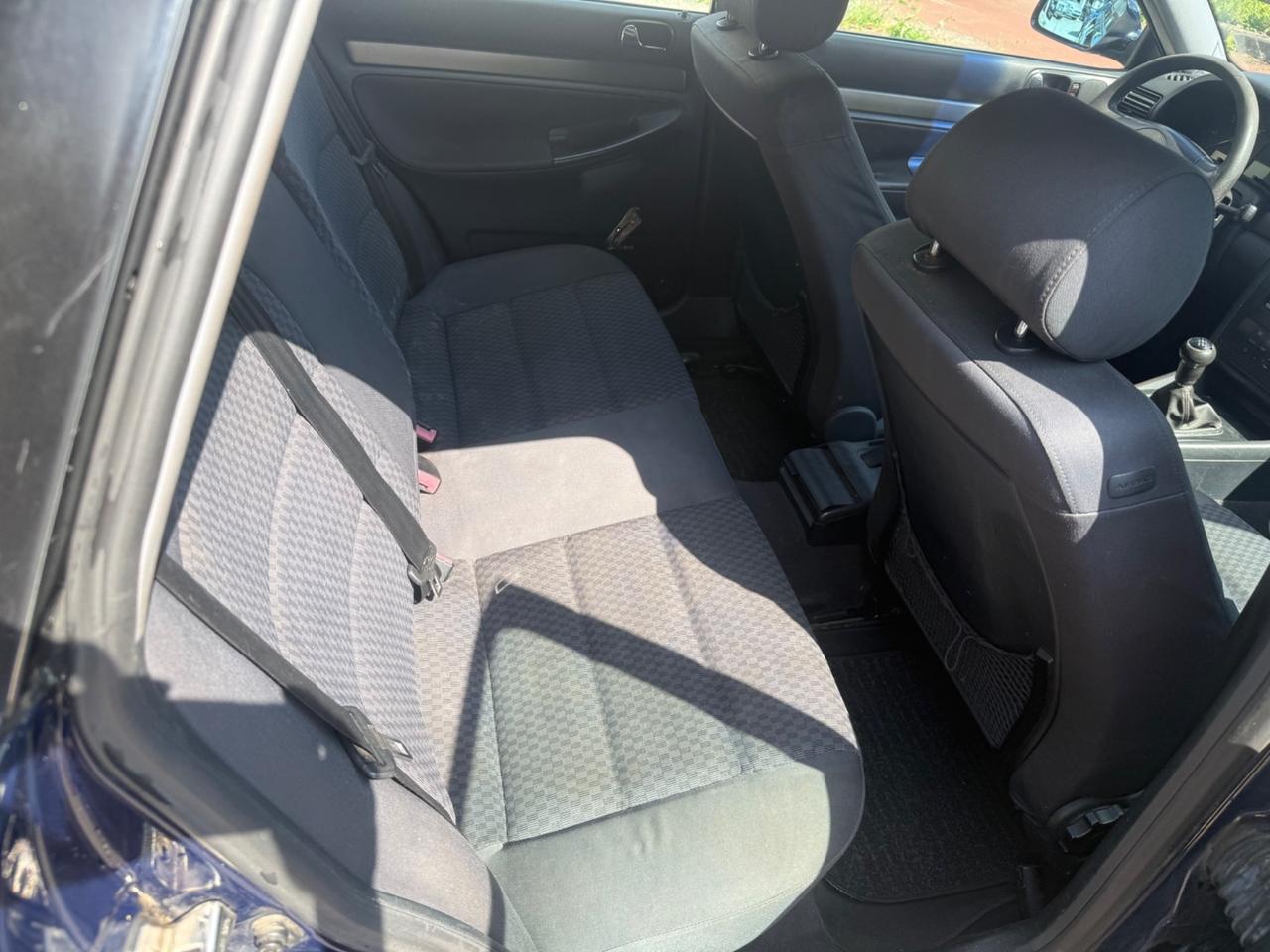 Audi A4 1.9 TDI cat Advance